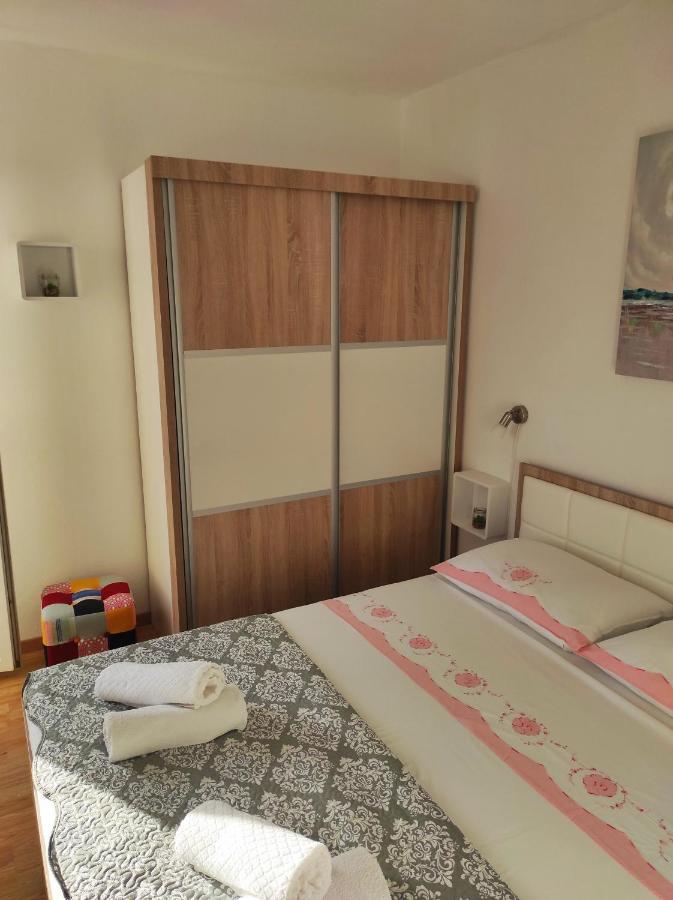 Apartments Pivac - ล็อควา โรโกซนิตซา ภายนอก รูปภาพ